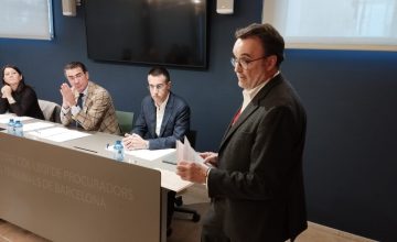 El ple del Consell de Col·legis de Procuradors dels Tribunals de Catalunya, en què es va reconèixer Jesús Bley amb la Medalla de Plata